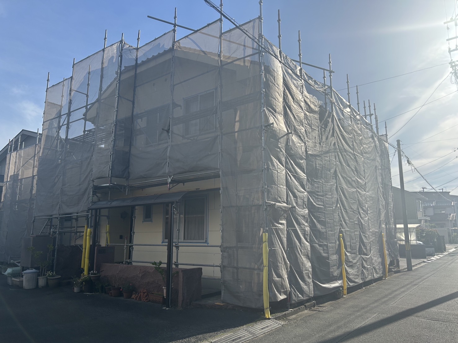 只今施工中！豊橋市 T様邸外壁塗装工事