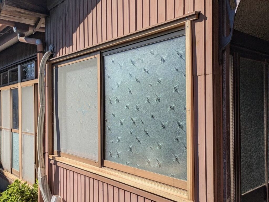 中窓サッシ木枠交換後