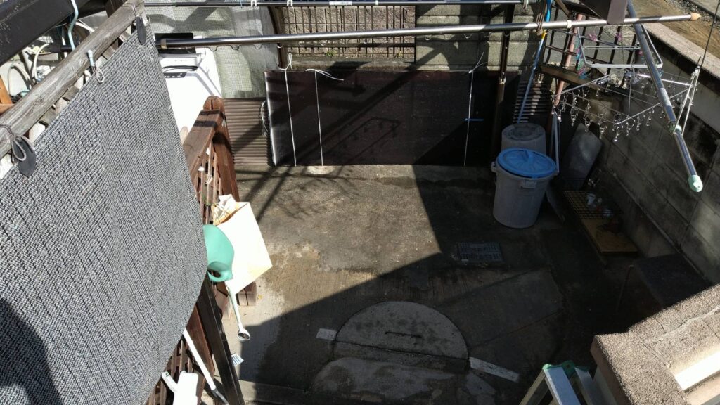 外したポリカ材は聖地保管致します。