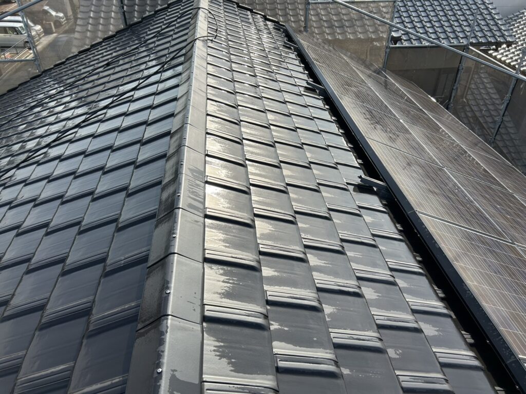 屋根瓦の洗浄後