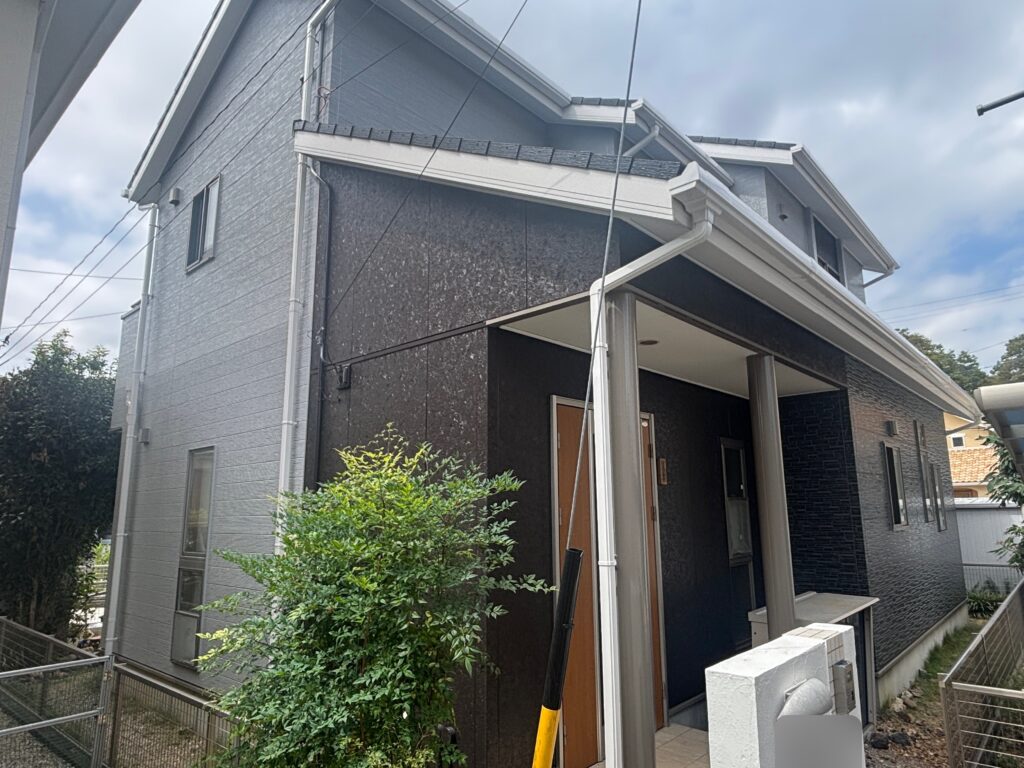 豊川市 K様邸(サーラ住宅) 外壁屋根塗装リフォーム